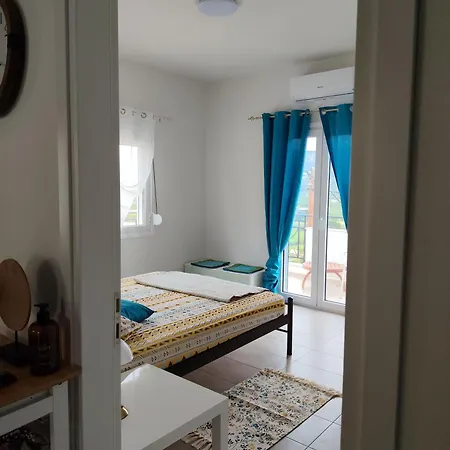 Nmd House إرميوني